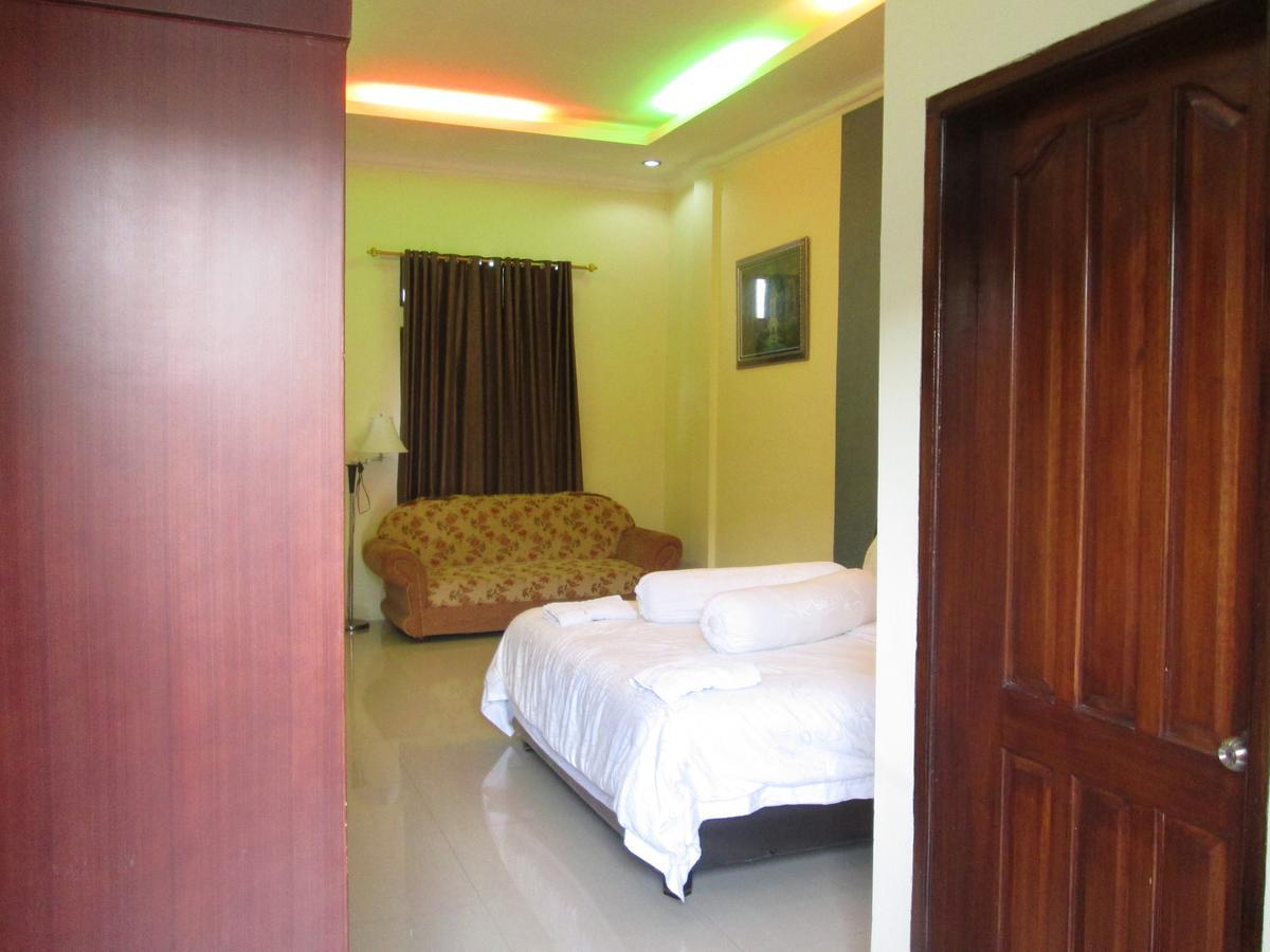 Permata Land Hotel & Resort Rantauprapat Екстер'єр фото